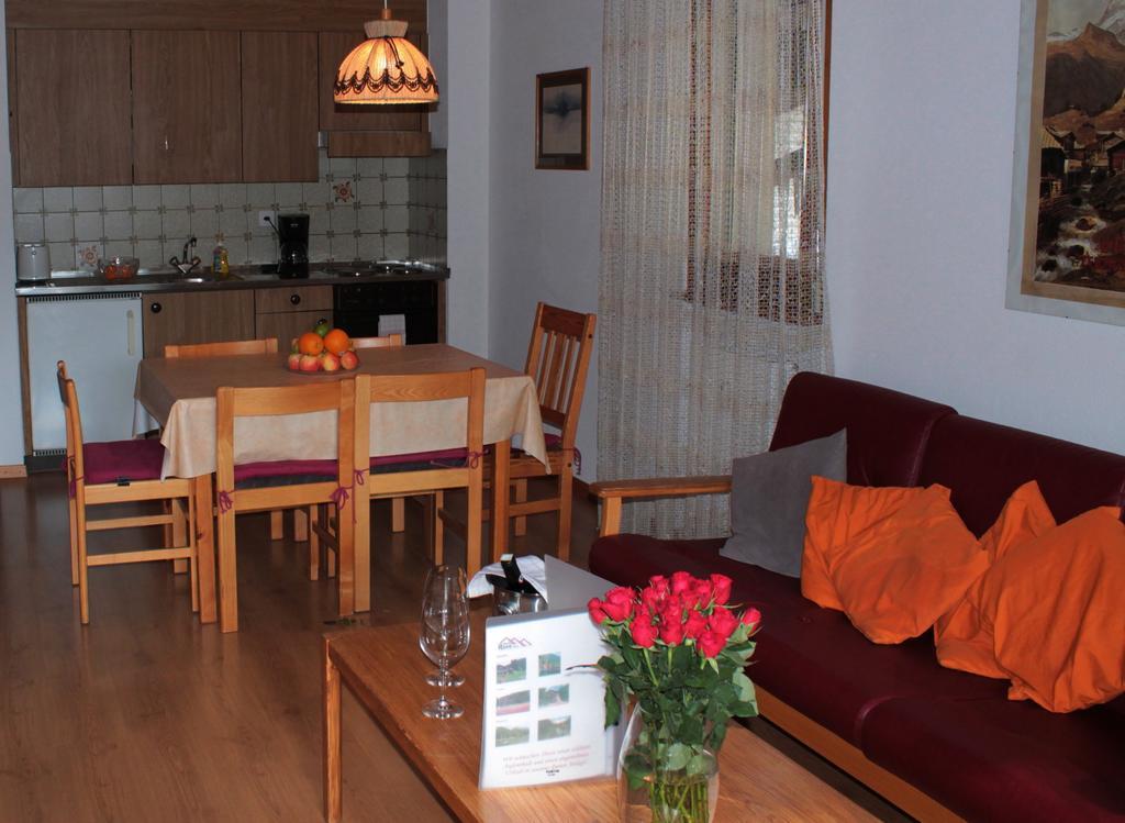Appartements Monte Rosa Tasch Ngoại thất bức ảnh